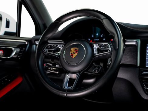 Used 2021 Porsche Macan GTS image 43