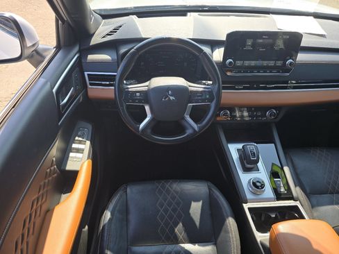 Used 2022 Mitsubishi Outlander SEL AWD/4WD image 33