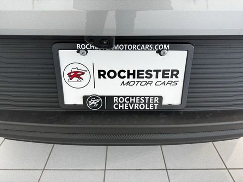 New 2026 Chevrolet Equinox EV LT image 38