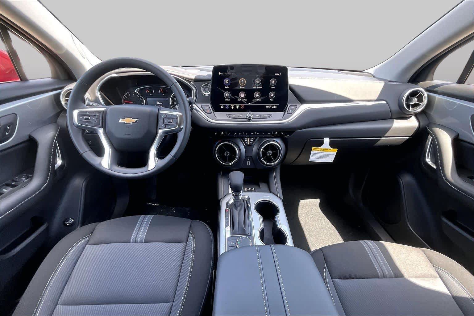 New 2026 Chevrolet Blazer LT w/ Convenience Package FWD image 6