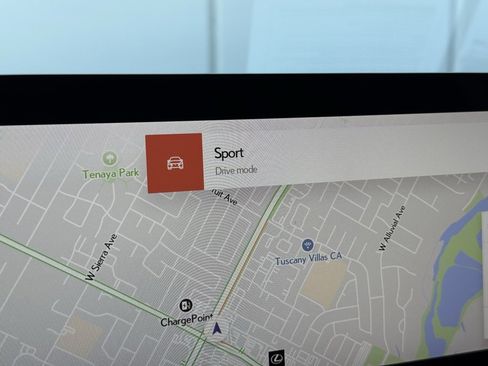 Used 2024 Lexus ES 300h w/ Premium Package image 6