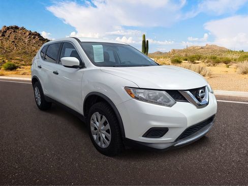 Used 2016 Nissan Rogue S FWD image 1