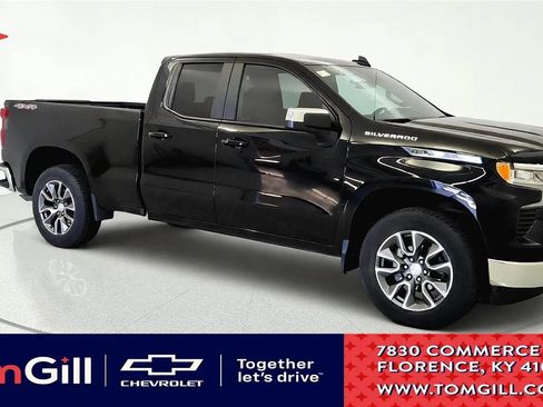 Used 2023 Chevrolet Silverado 1500 LT AWD/4WD image 1