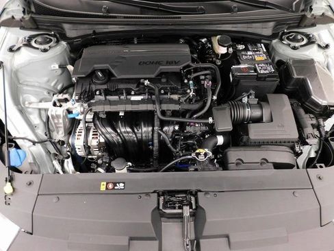 Used 2025 Kia K4 LXS image 58