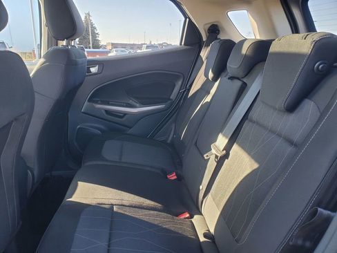 Used 2021 Ford EcoSport SE image 32