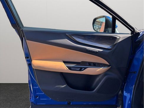 Used 2025 Lexus NX 250 FWD w/ Premium Package image 21