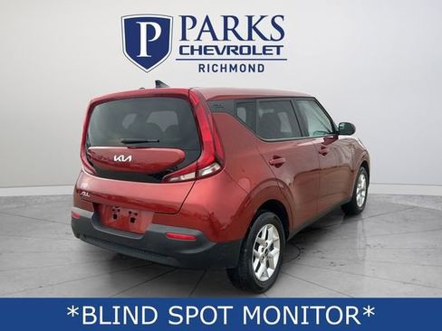 Used 2022 Kia Soul LX w/ Technology Package image 8