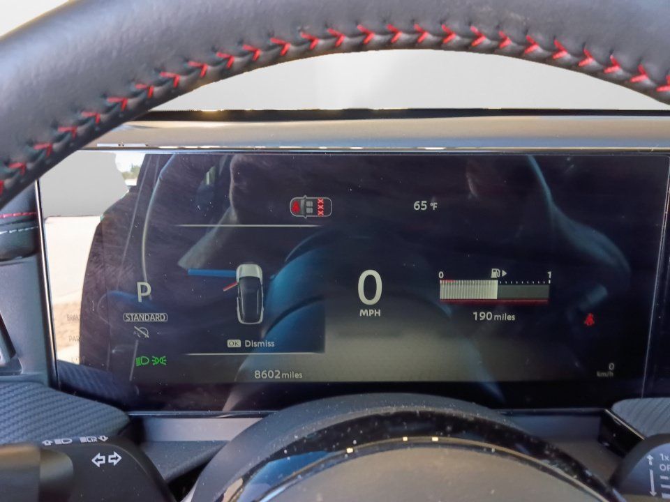 Used 2026 Nissan Kicks SR w/ SR Premium Package FWD image 11