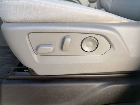 Certified 2024 Chevrolet Silverado 2500 LT w/ Convenience Package image 14