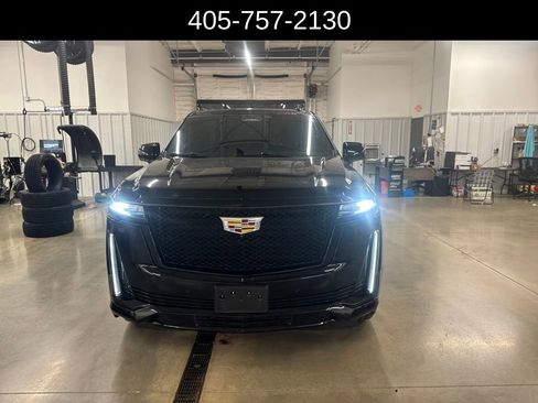 Used 2022 Cadillac Escalade ESV Sport image 6