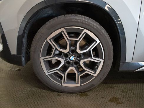 Certified 2023 BMW X1 xDrive28i w/ Convenience Package AWD/4WD image 9