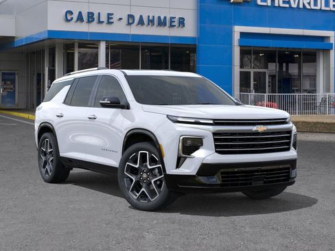 New 2026 Chevrolet Traverse High Country w/ LPO, Floor Liner Package AWD/4WD image 7