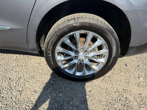Used 2019 Buick Enclave Premium w/ Trailering Package, 5000 lbs. AWD/4WD image 9