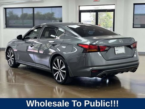 Used 2019 Nissan Altima 2.5 SR w/ SR Premium Package FWD image 8
