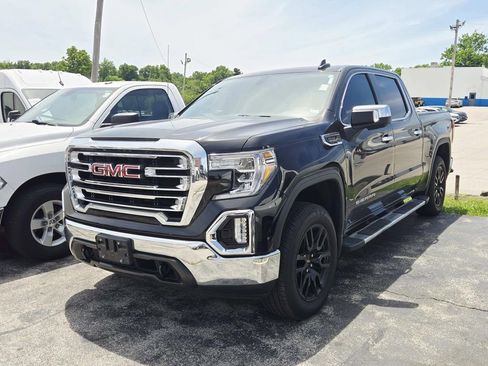 Used 2021 GMC Sierra 1500 SLT w/ SLT Premium Package AWD/4WD image 4