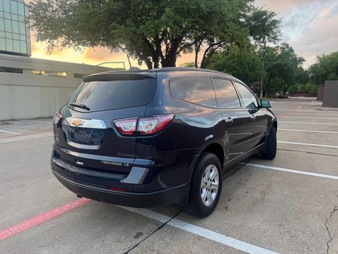 Used 2016 Chevrolet Traverse LS image 5