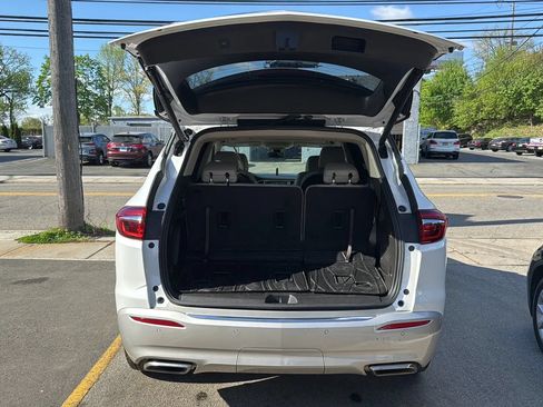Used 2019 Buick Enclave Essence AWD/4WD image 26
