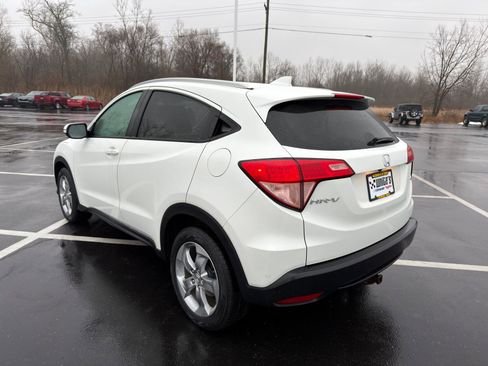 Used 2017 Honda HR-V EX-L image 4