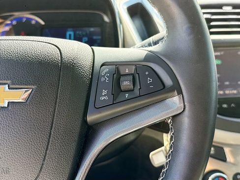 Used 2016 Chevrolet Trax LTZ FWD image 34