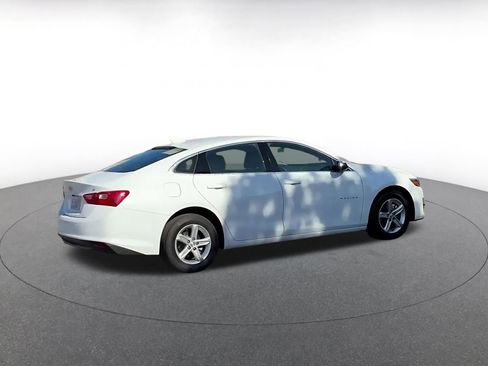 Used 2024 Chevrolet Malibu LT image 15