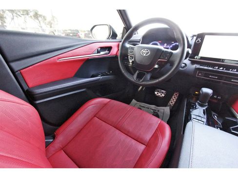 Used 2026 Toyota Camry XSE w/ Premium Plus Package image 10