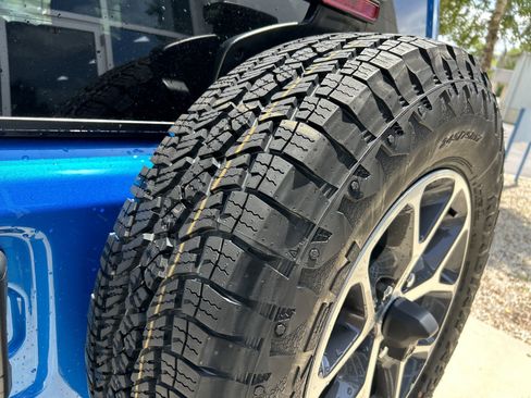 New 2025 Jeep Wrangler Sport S image 9