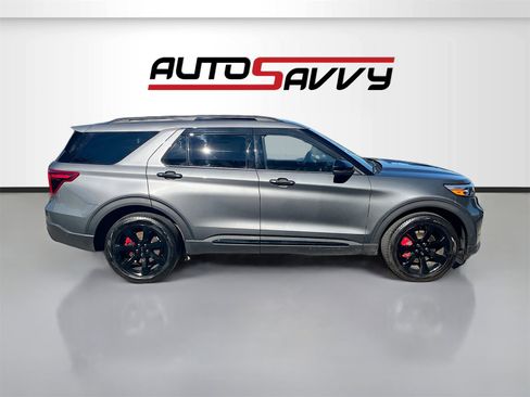 Used 2023 Ford Explorer ST w/ Equipment Group 401A image 8