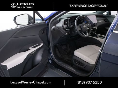 Used 2023 Lexus RX 350 Premium w/ Accessory Package FWD image 21
