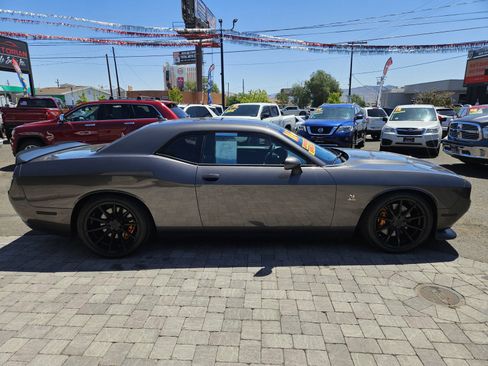 Used 2016 Dodge Challenger R/T Scat Pack w/ Sound Group II RWD image 3
