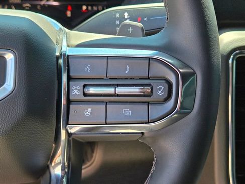 Used 2026 GMC Yukon Denali w/ Sun & Power Step Package AWD/4WD image 30