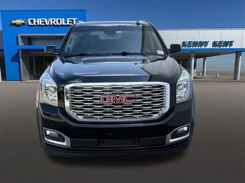 Used 2019 GMC Yukon Denali w/ Denali Ultimate Package AWD/4WD image 9