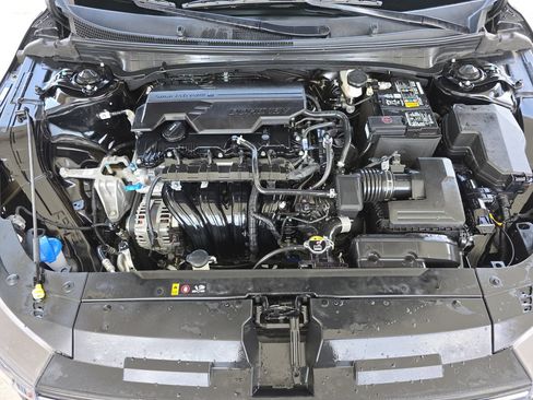 Used 2025 Kia K4 EX FWD image 33
