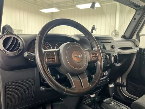 Used 2012 Jeep Wrangler Sport AWD/4WD image 10