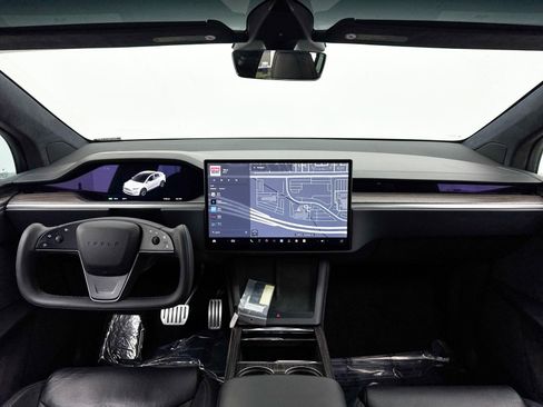 Used 2022 Tesla Model X image 21