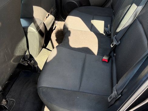Used 2013 MAZDA MAZDA3 i Touring FWD image 19
