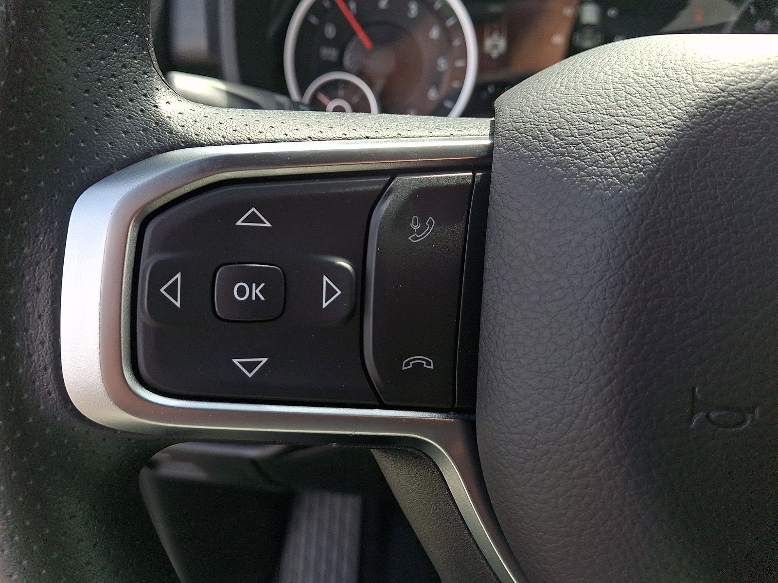 New 2026 RAM 1500 Express AWD/4WD image 15