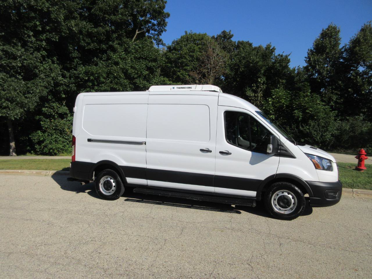 Used 2021 Ford Transit 250 Medium Roof w/ Load Area Protection Package RWD image 6