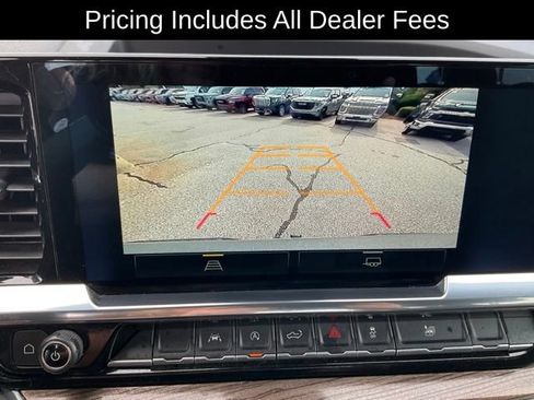 Used 2025 Chevrolet Silverado 1500 LT AWD/4WD image 14
