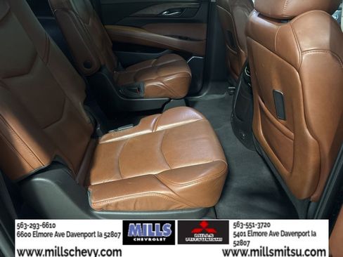 Used 2015 Cadillac Escalade ESV Premium image 19