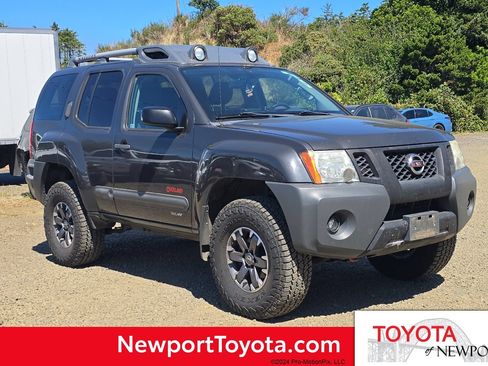 Used 2015 Nissan Xterra PRO-4X AWD/4WD image 1
