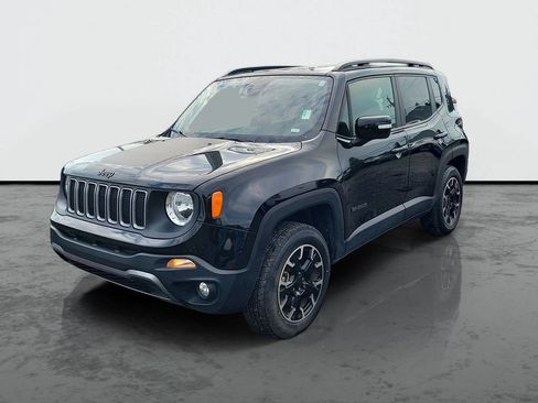 Used 2023 Jeep Renegade Latitude AWD/4WD image 5