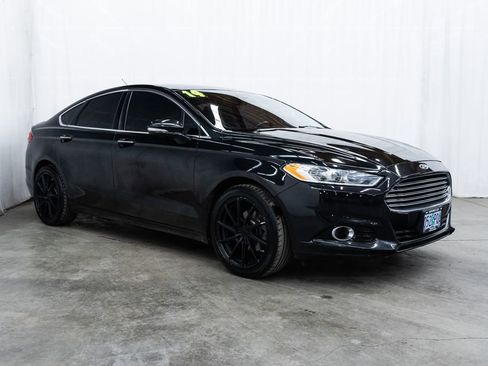 Used 2014 Ford Fusion Titanium image 1