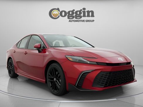 New 2026 Toyota Camry SE FWD image 25