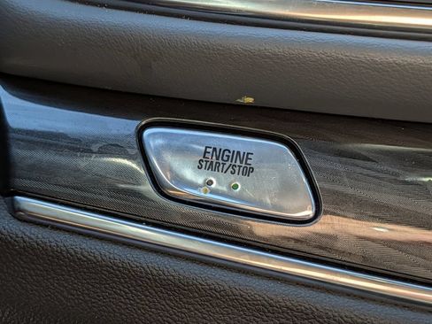 Used 2023 Buick Enclave Essence w/ Experience Buick Package FWD image 19