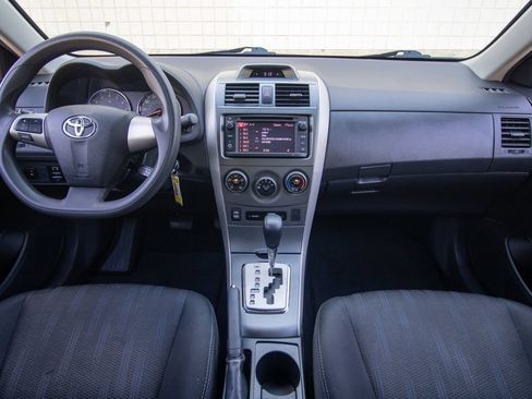 Used 2013 Toyota Corolla S FWD image 32