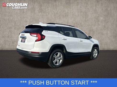 Used 2023 GMC Terrain SLE w/ Driver Convenience Package image 8