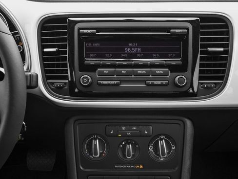 Used 2016 Volkswagen Beetle 1.8T SEL image 10