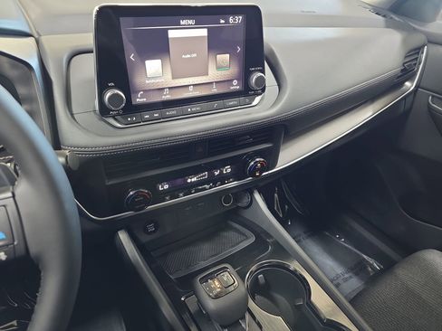 New 2026 Nissan Rogue SV image 20