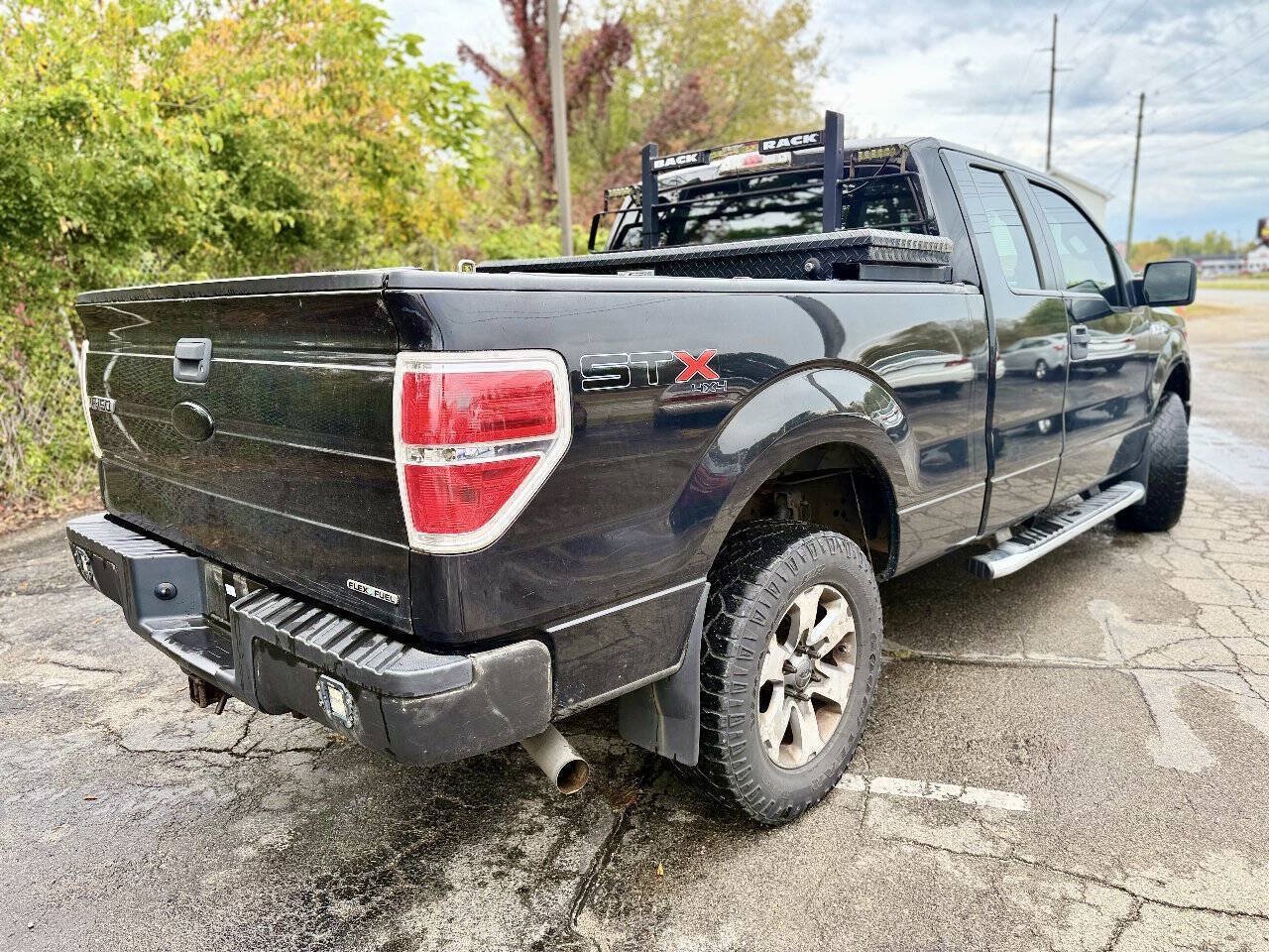 Used 2013 Ford F150 STX w/ Mid Equipment Group AWD/4WD image 3