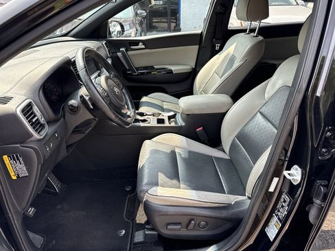 Used 2018 Kia Sportage EX w/ EX Sport Appearance Package FWD image 7
